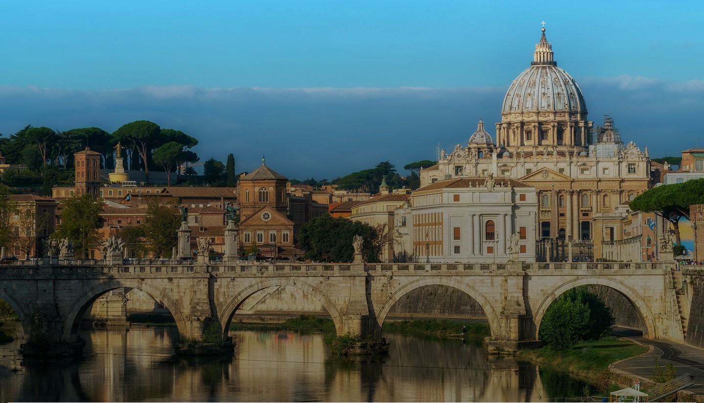 Esplorando - The smart travel guide to discover the authentic Art City